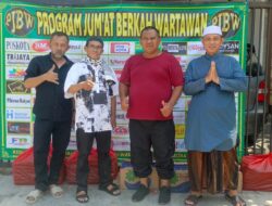 Jumat Berkah Wartawan Pekan ke-83 Jangkau Warga Ciputat hingga Bekasi, Puluhan Paket Makanan Dibagikan