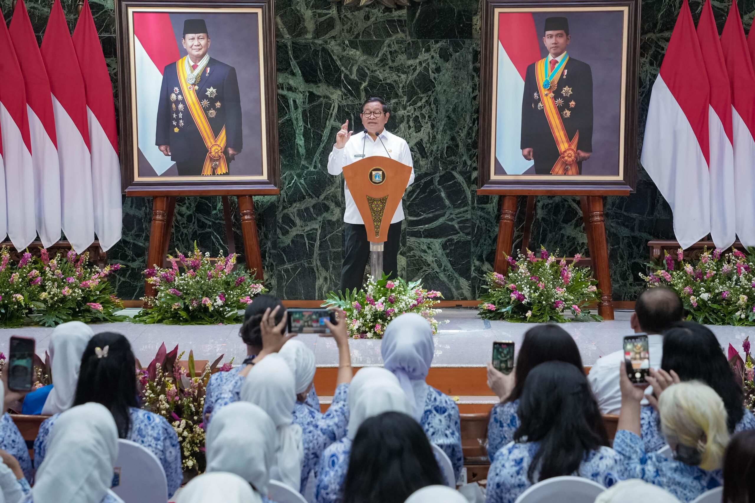 Gubernur Pramono Dorong IWAPI DKI Perkuat Peran Perempuan Pengusaha untuk Kemajuan Jakarta