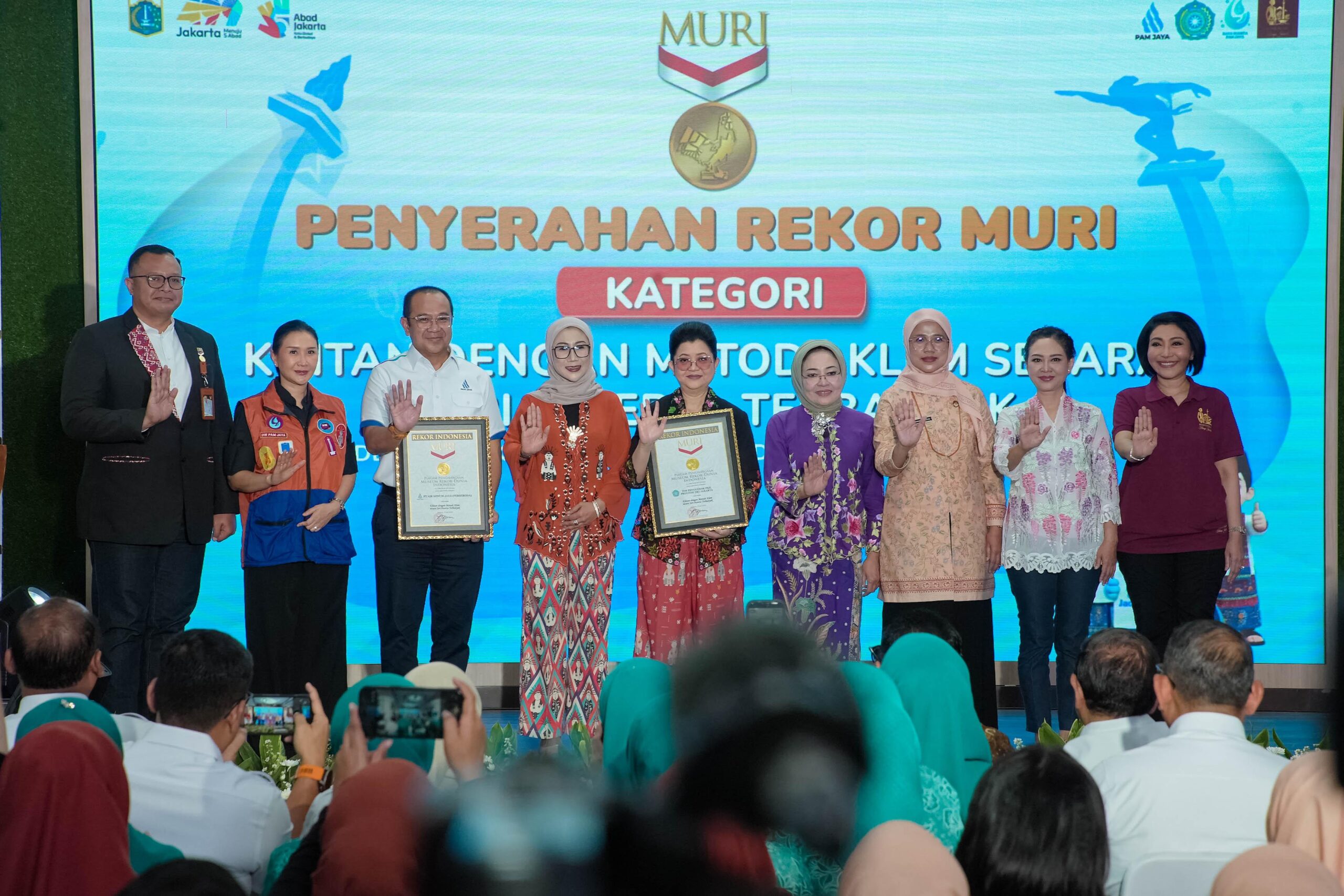 Khitanan Massal Jakarta Cetak Rekor MURI, Gubernur Pramono Targetkan 5.000 Peserta Tahun Depan